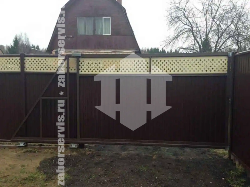 Забор из профнастила с воротам 79 метров