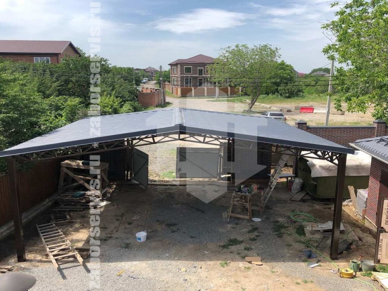 Навес из металлочерепицы пример 1