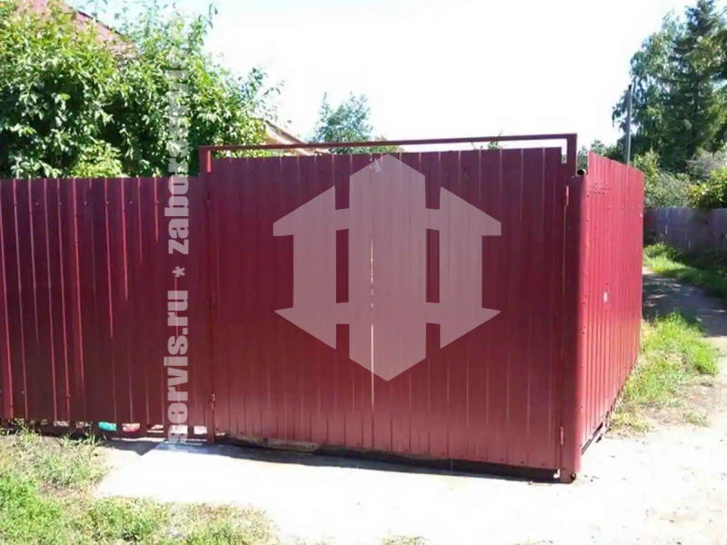 Забор из профнастила 31 метр